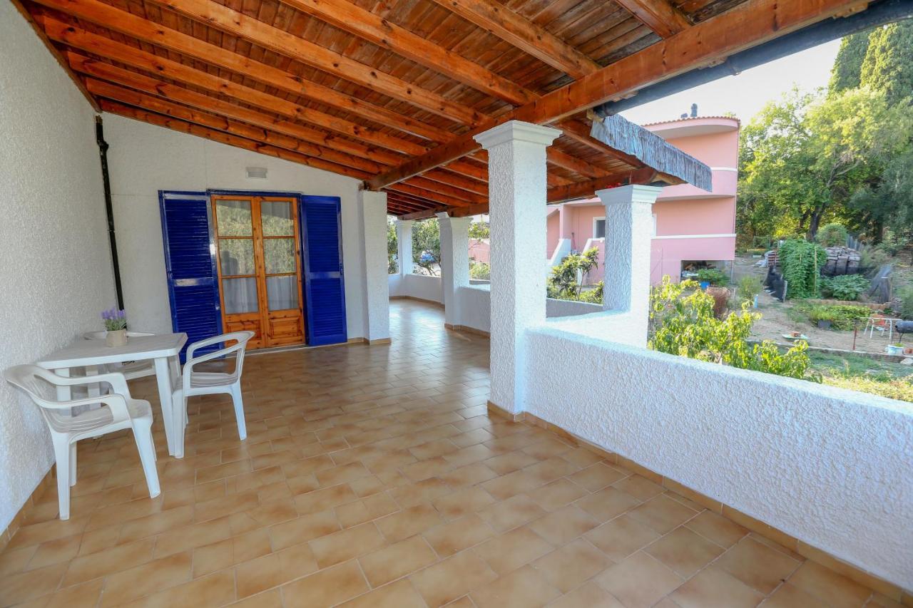 Athina Apartments Kato Korakiana Extérieur photo